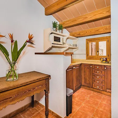 Rustic Country Retreat For 4 度假居